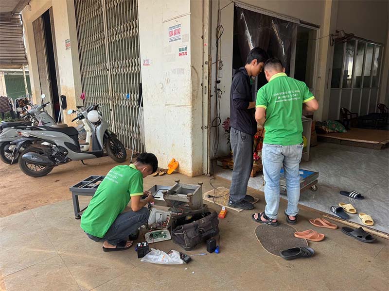 cân báo lỗi màn hình