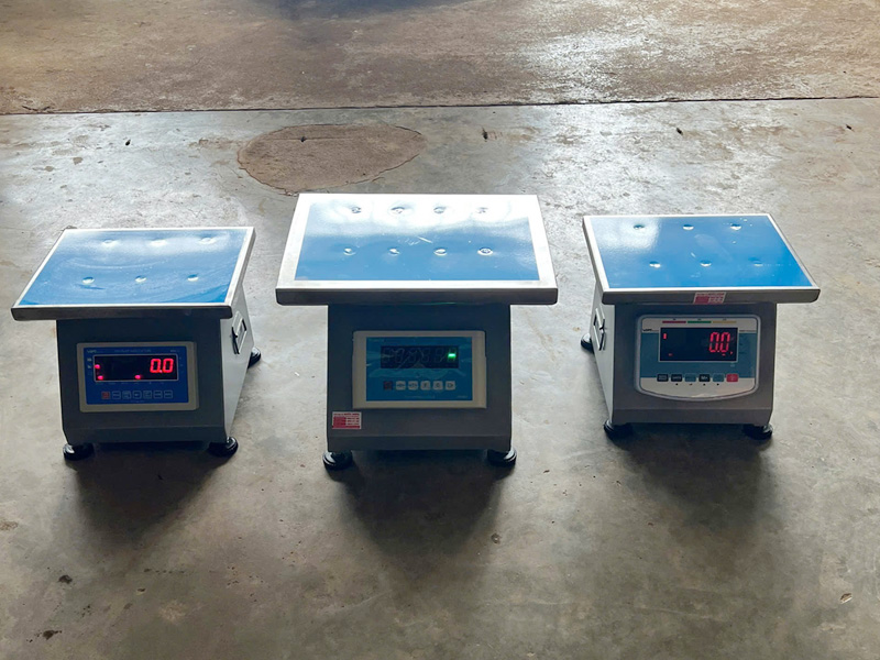 Cân Điện Tử Quốc Hưng