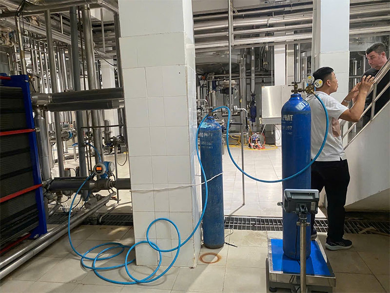 Bàn Giao Cân Bàn Điện Tử 150kg Cho Đơn Vị Thi Công Hệ Thống Cấp Gas Tại Đắk Lắk