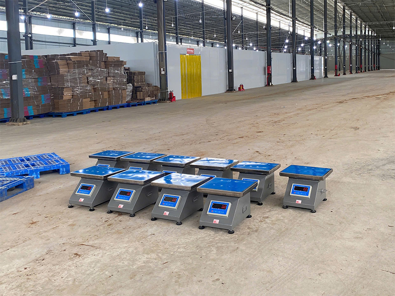 Cân điện tử Quốc Hưng